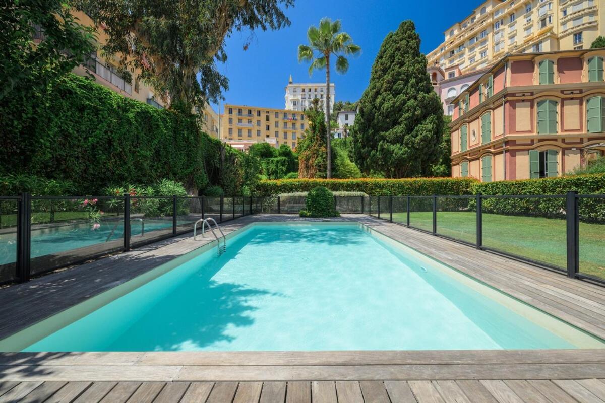 Le Coq Wagner - Garage - Swimming Pool Menton Exterior foto